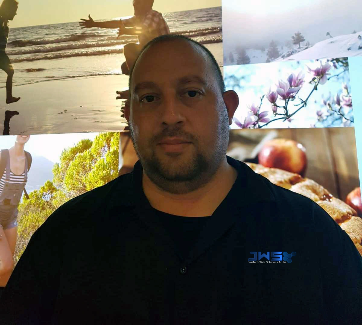 Juny-Engelhart-Website-Designer-Aruba